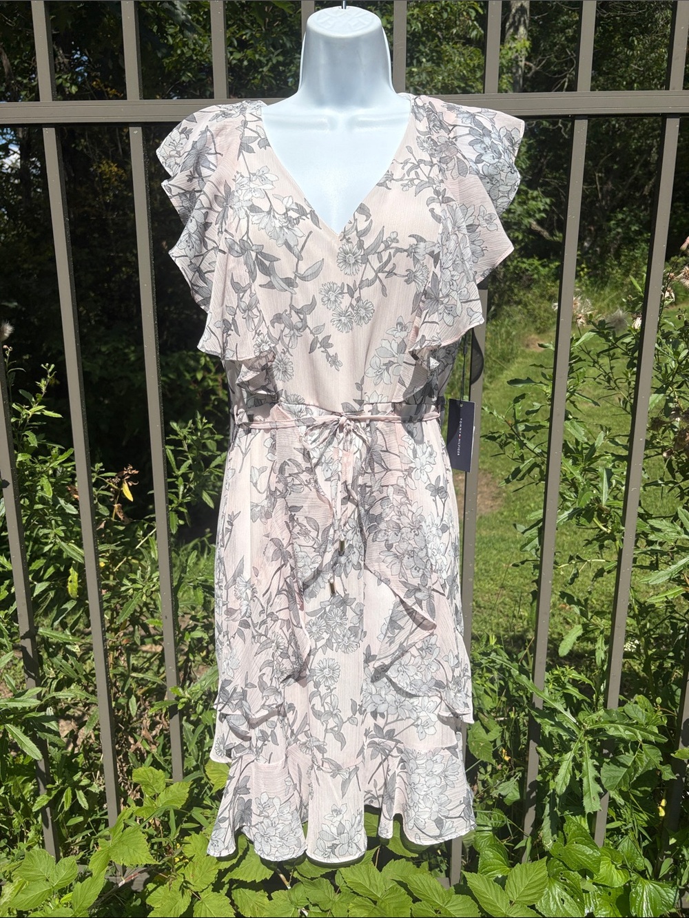 NWT Tommy Hilfiger Pink and Gray Chiffon Floral Ruffle Faux Wrap Dress Size 10